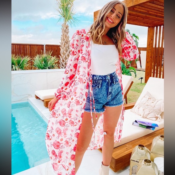 hazel and olive Other - Floral Beach Kimono S/M